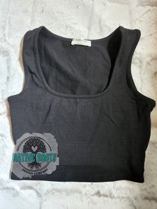 Square neck cropped tank